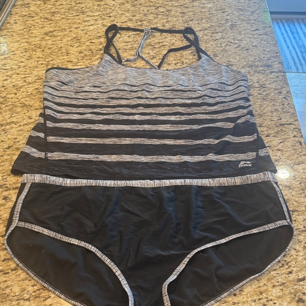 RBX Strappy Tankini, Size XXL